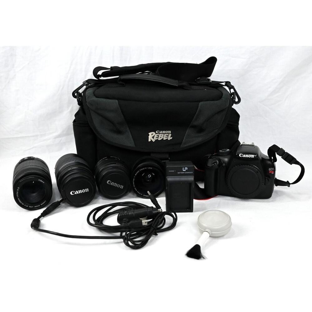Lot of Canon EOS Rebel T3 Digital Camera 4 Lenses Bag Accessories